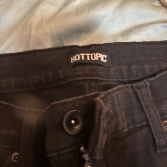 Brand new with tags hot topic women’s Goth jeans black 32 x 34 - Picture 8 of 8